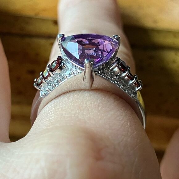 Moroccan Amethyst Red Garnet Sterling Silver Ring Size 8 - Picture 2 of 9